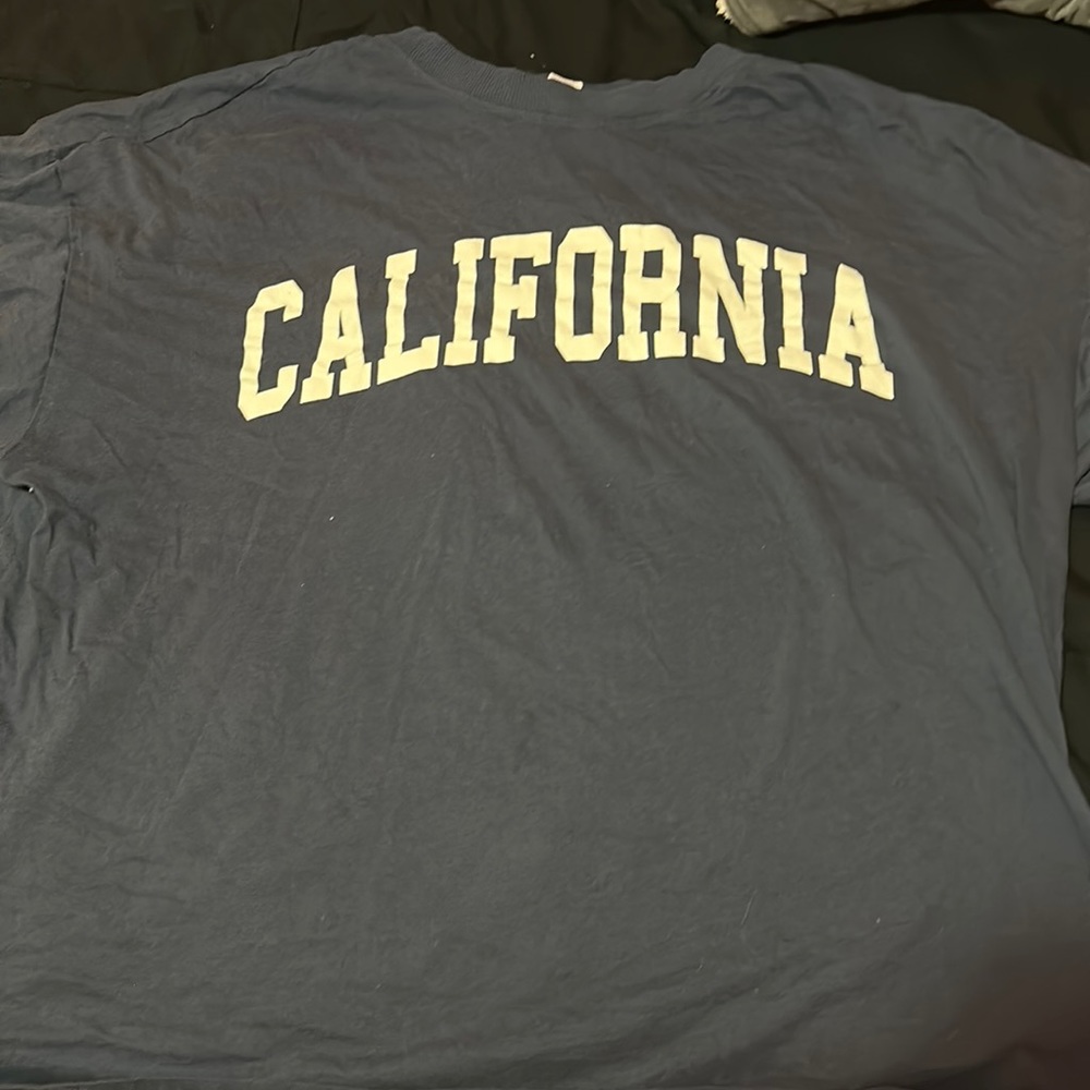 H and m t shirt